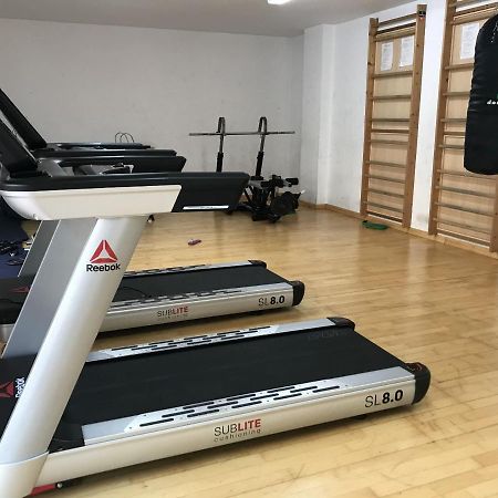 Super Deluxe Villa With Free Parking Madrid Center Экстерьер фото
